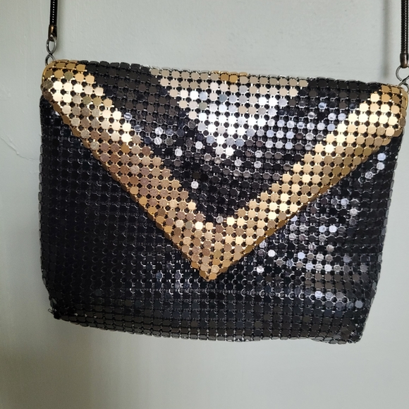 Vintage liquid mesh evening purse - Picture 12 of 14